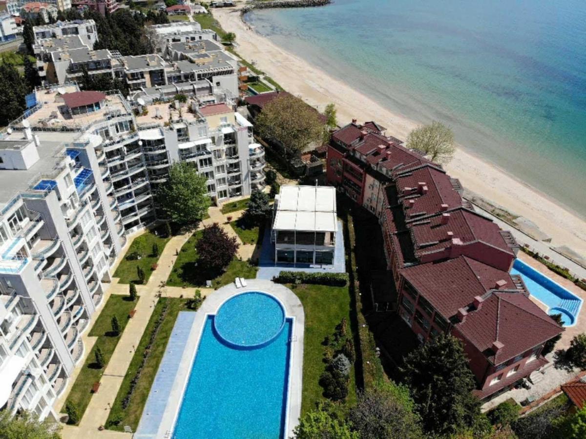 Complex Oazis Apart-hotel